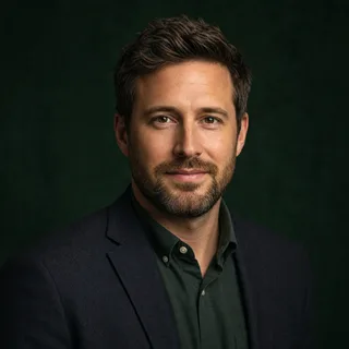 Jordan Ellis, Casino reviews editor